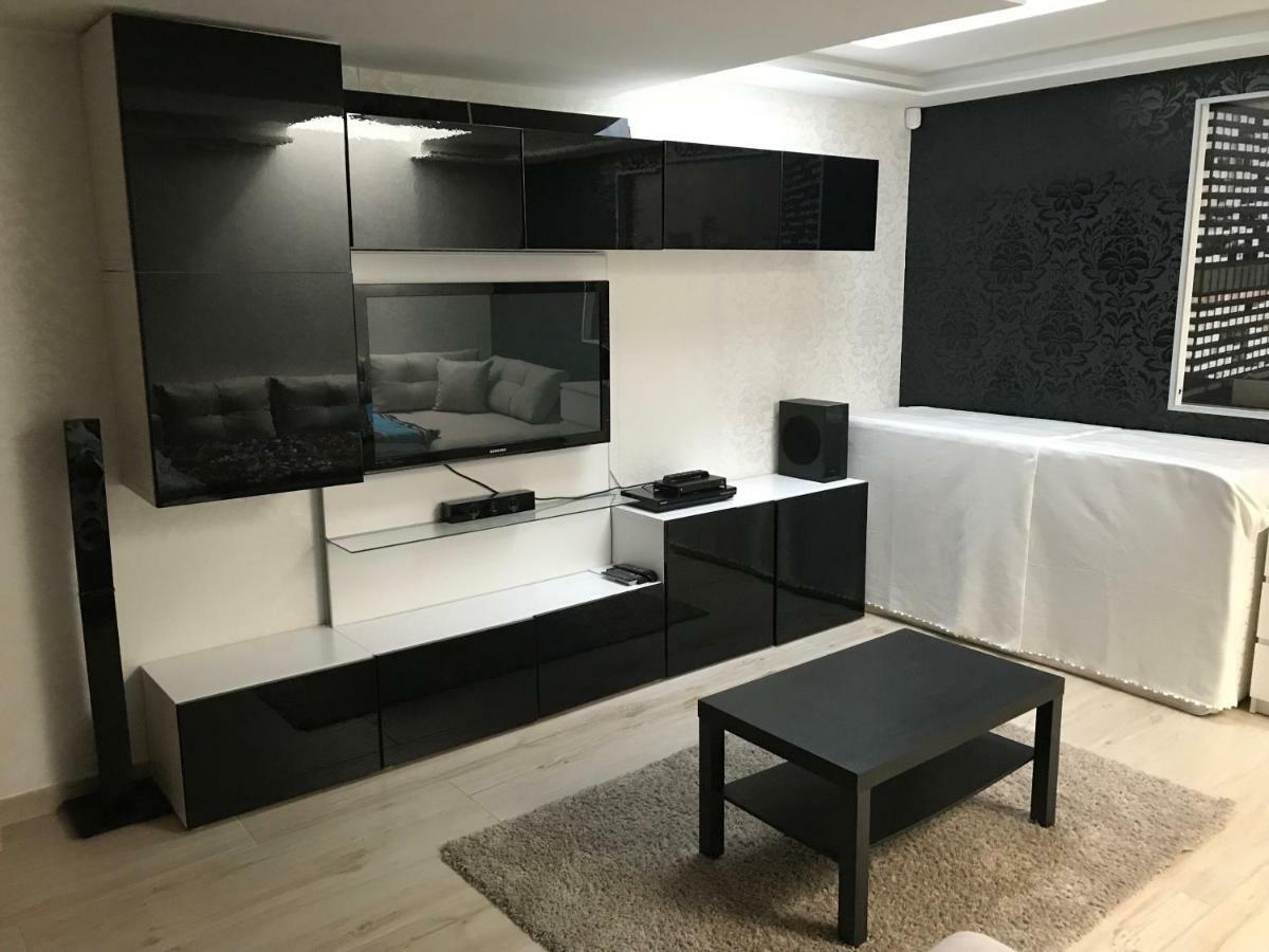 Villapark Pleasure Apartment Balatonfured Luaran gambar